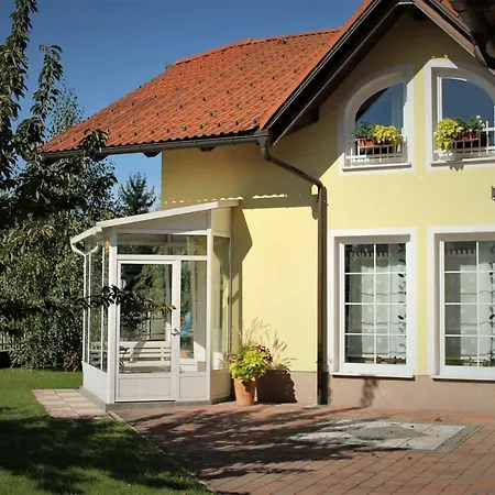 Affittacamere Yellow Dreamhouse *