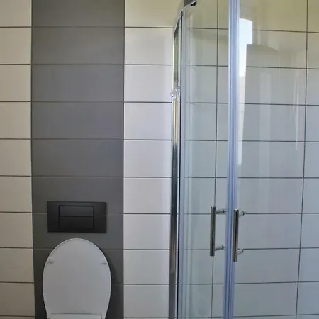 Yellow Dreamhouse ゲストハウス