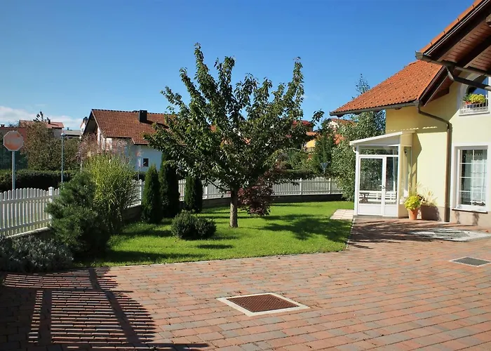 Yellow Dreamhouse Affittacamere 3*